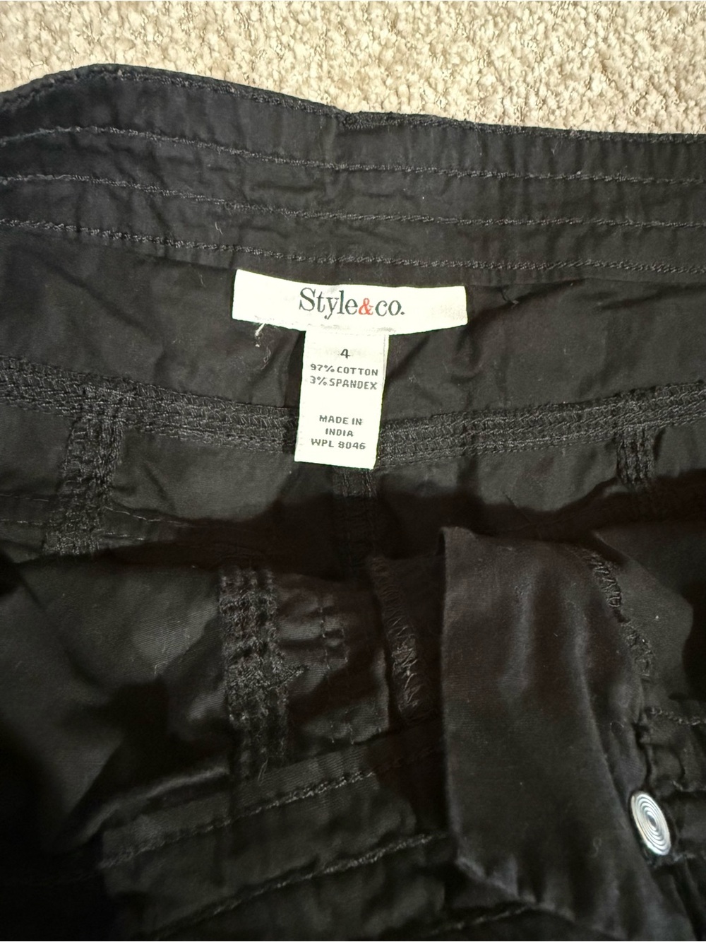 Black Cargo Bermuda Shorts - Multi Pocket Utility Style - Picture 5 of 8